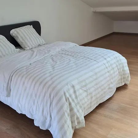 Apartment Centre