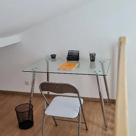 Centre Apartment *