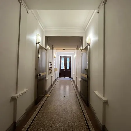 Centre Apartment