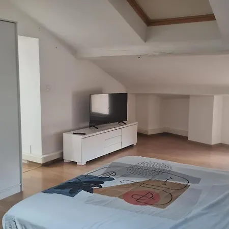 Duplex Centre160m2 Climatisation 3 Avec Parking Nimes