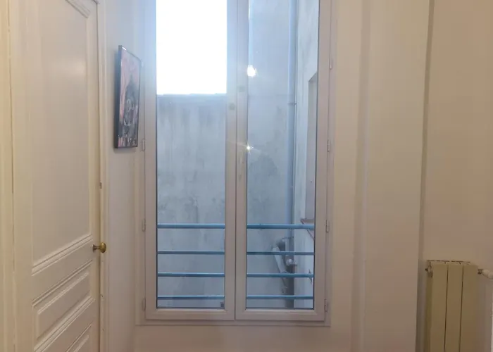 Duplex Centre160m2 Climatisation 3 Avec Parking Nîmes